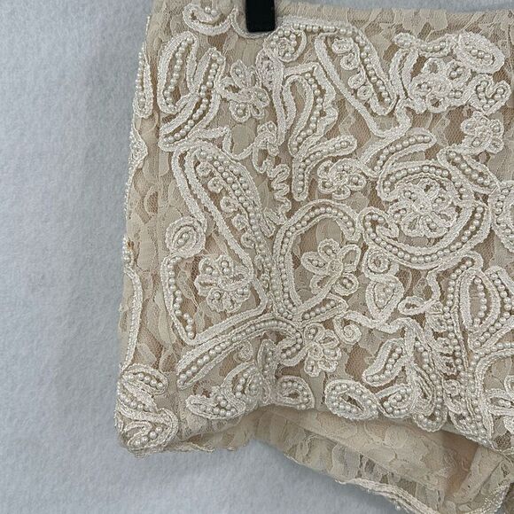 Zara Boho Ivory Embroidered Floral Lace Scalloped Hem Shorts Size Medium - Picture 4 of 10